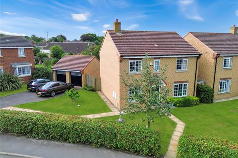 4 bedroom detached house for sale, Bramble Close, Stainton