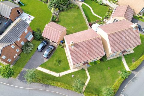 4 bedroom detached house for sale, Bramble Close, Stainton