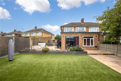 18 Forrest Crescent, Luton, LU2 9AR