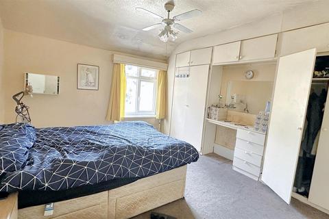 74 Bunbury Road, Birmingham, B31 2DW
