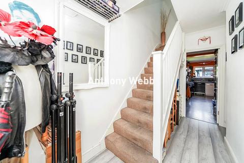 4 bedroom house for sale, Rayleigh Road, Palmers Green, N13