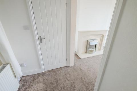 2 bedroom terraced house for sale, Plane Tree Nest Lane, Halifax