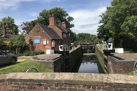 3 bedroom semi-detached house to rent, Longmoor Lane, Sandiacre. NG10 5JP