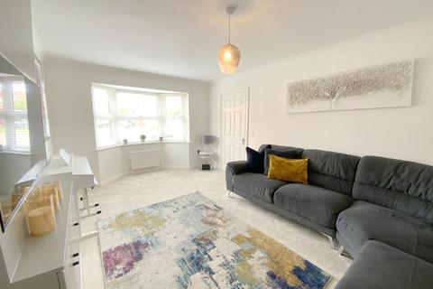 12 Arran Close, New Waltham, Grimsby, DN36 4GX