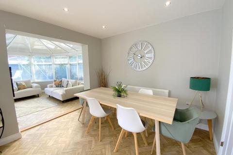 12 Arran Close, New Waltham, Grimsby, DN36 4GX