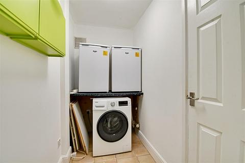4 Heathgate, Hertford Heath, Hertford, SG13 7PH