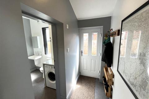 61 Betchton Road, Malkins Bank, Sandbach, CW11 4XN