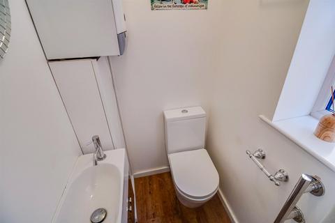 56 First Avenue, Wakefield, WF1 2HS