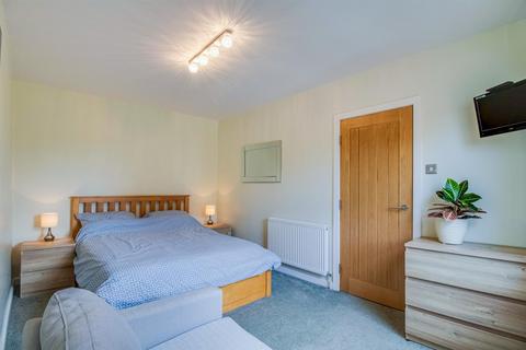 56 First Avenue, Wakefield, WF1 2HS