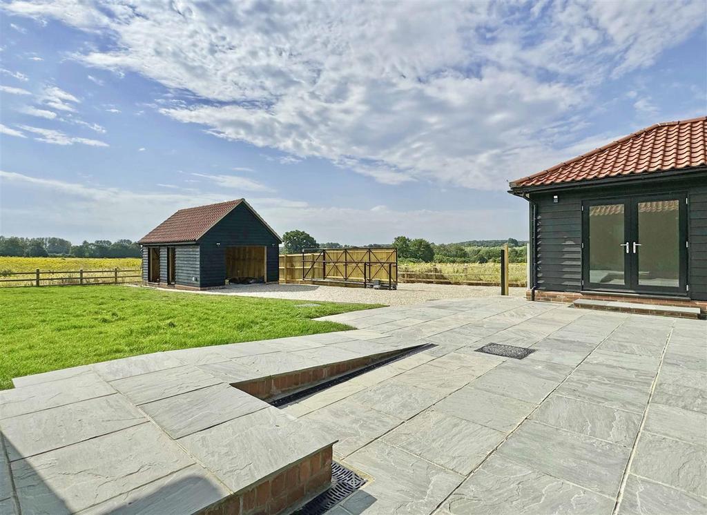 Rear Garden.jpg
