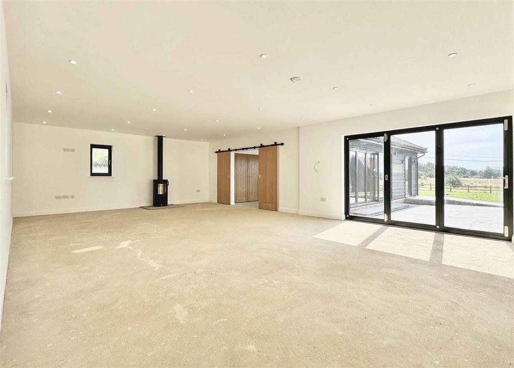 Living Room.jpg