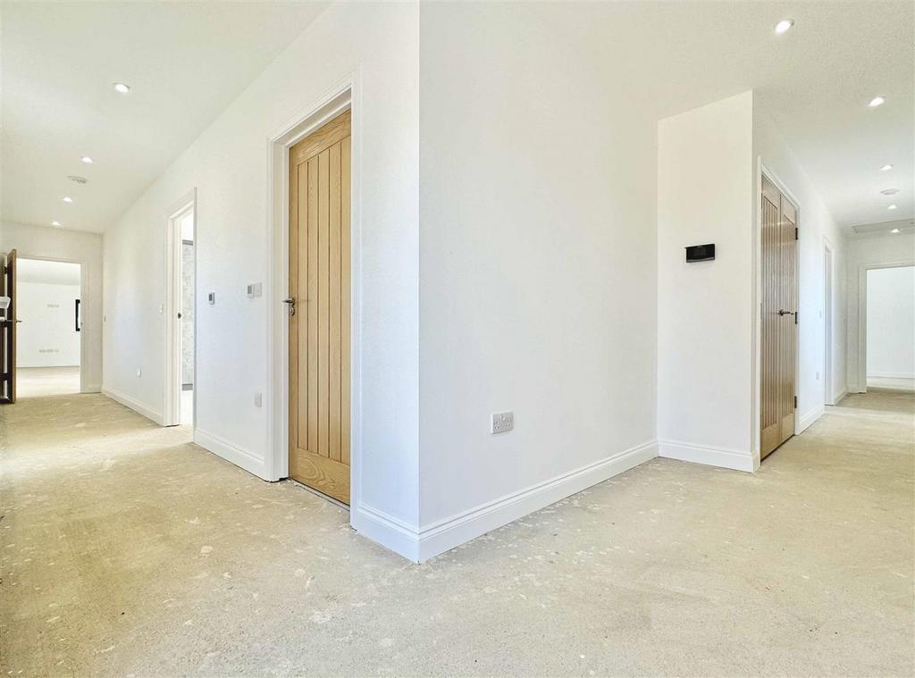 Hall.jpg