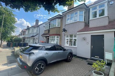 4 bedroom terraced house to rent, Hale Grove Gardens, Mill Hill, NW7