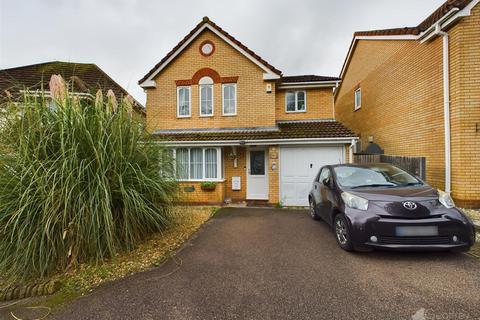 4 bedroom house for sale, Jackdaw Close, Virginia Heights, Poplars, Stevenage SG2