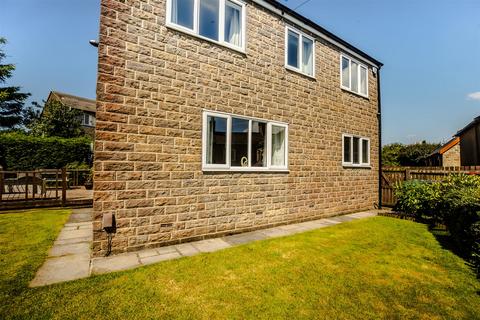 4 bedroom detached house for sale, Ambler Thorn, Bradford BD13