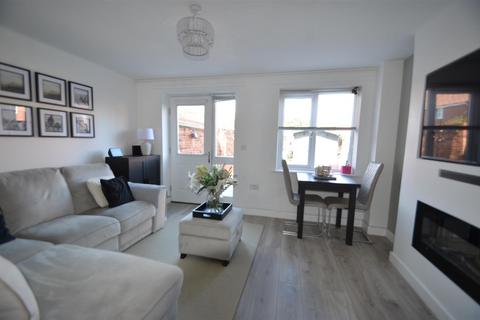 21 Angle Green, Shefford, SG17 5GP
