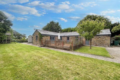 2 bedroom barn conversion for sale, Nr. Ladock