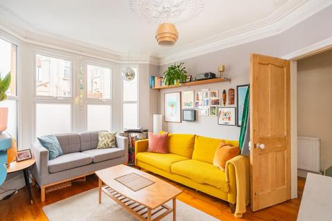 9 Edgeware Road, Southville, Bristol, BS3 1PN