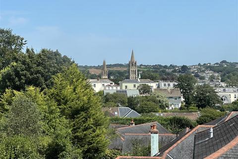 4 bedroom detached house for sale, Arundell Place, Truro