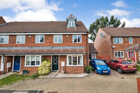 3 bedroom end of terrace house for sale, Telfords Close, Corby NN17