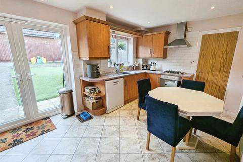 16 Telfords Close, Corby, NN17 1BF