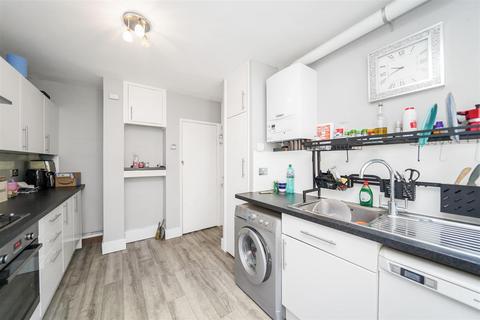 27 The Copse, London, E4 6BH