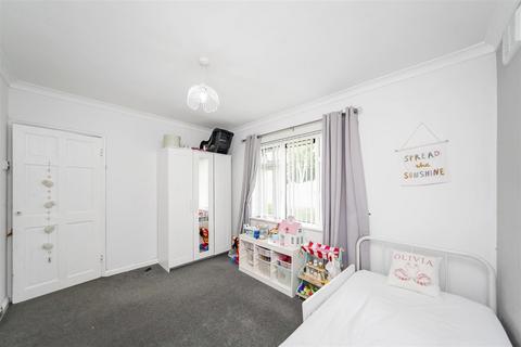 27 The Copse, London, E4 6BH