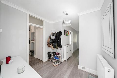 27 The Copse, London, E4 6BH