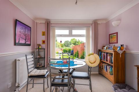 118 Kirkfield Road, Withernsea, HU19 2LD
