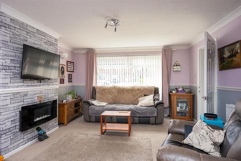 118 Kirkfield Road, Withernsea, HU19 2LD