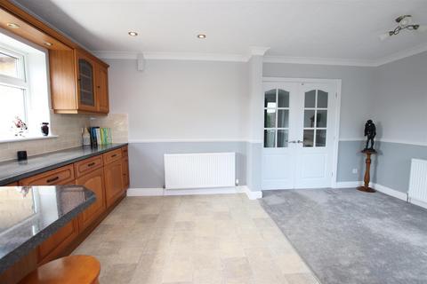 83 Coppice View, Bradford, BD10 8UF