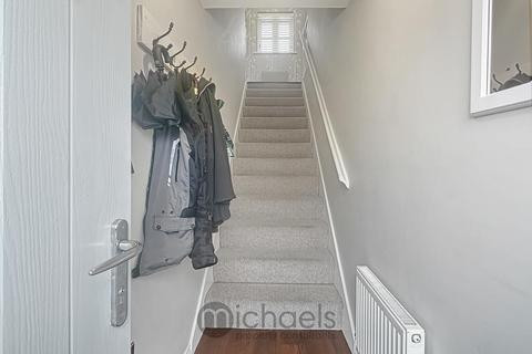 2 bedroom maisonette to rent, Kensington Road, Colchester, CO2 7FH