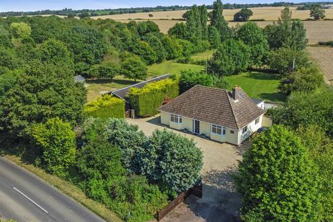 3 bedroom detached bungalow for sale, Finborough Road, Hitcham IP7