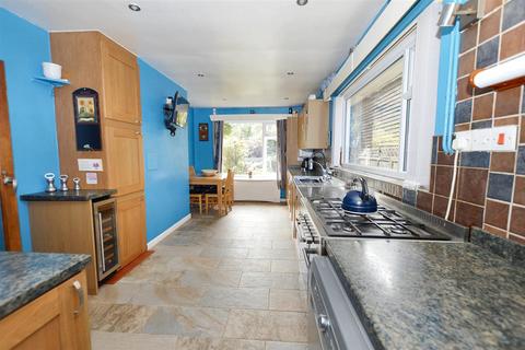 3 bedroom chalet for sale, Sandy Lane, Cromer