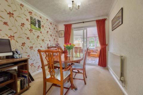 26 Drake Way, Hinckley, LE10 1UW