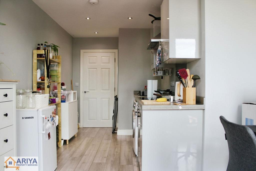 Apartment in Leicester - View 3