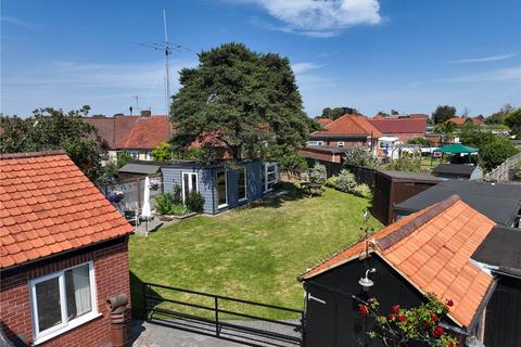 4 bedroom semi-detached house for sale, Links Avenue, Hellesdon, Norwich, Norfolk, NR6