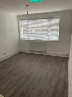 2 bedroom maisonette to rent, TAMAR RISE, CHELMSFORD, CM1 7QL