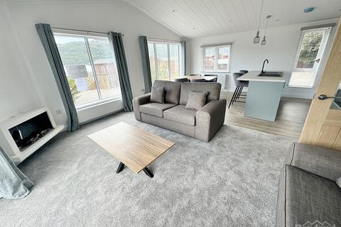 2 bedroom lodge for sale, Fort Augustus IV63