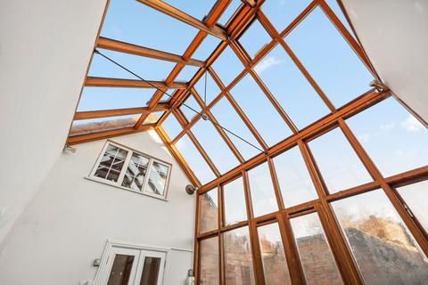 22 Easthorpe, Southwell, NG25 0HY