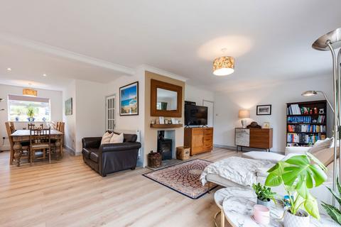23 Honing Drive, Southwell, NG25 0LB