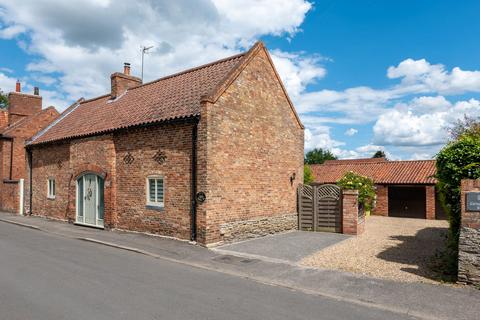 3 bedroom detached house for sale, Main Street, Newark NG23