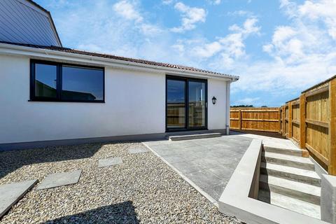 18a Beech Bank, Bideford, EX39 3HG