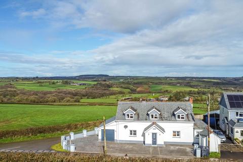 4 bedroom detached house for sale, Bideford EX39