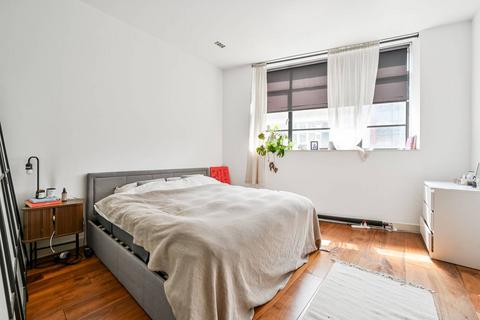 1 bedroom flat for sale, Hoxton Square, Hoxton, London, N1