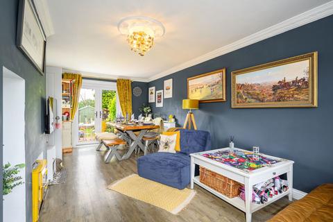 41 Hillcrest Road, Abergavenny, NP7 6BN