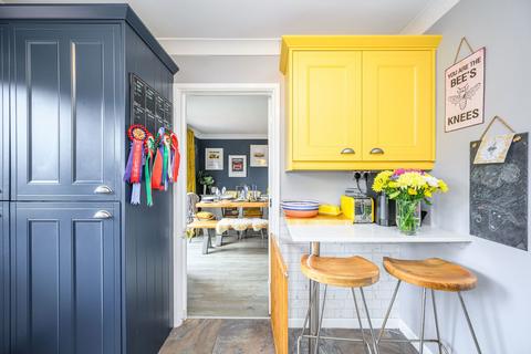 41 Hillcrest Road, Abergavenny, NP7 6BN
