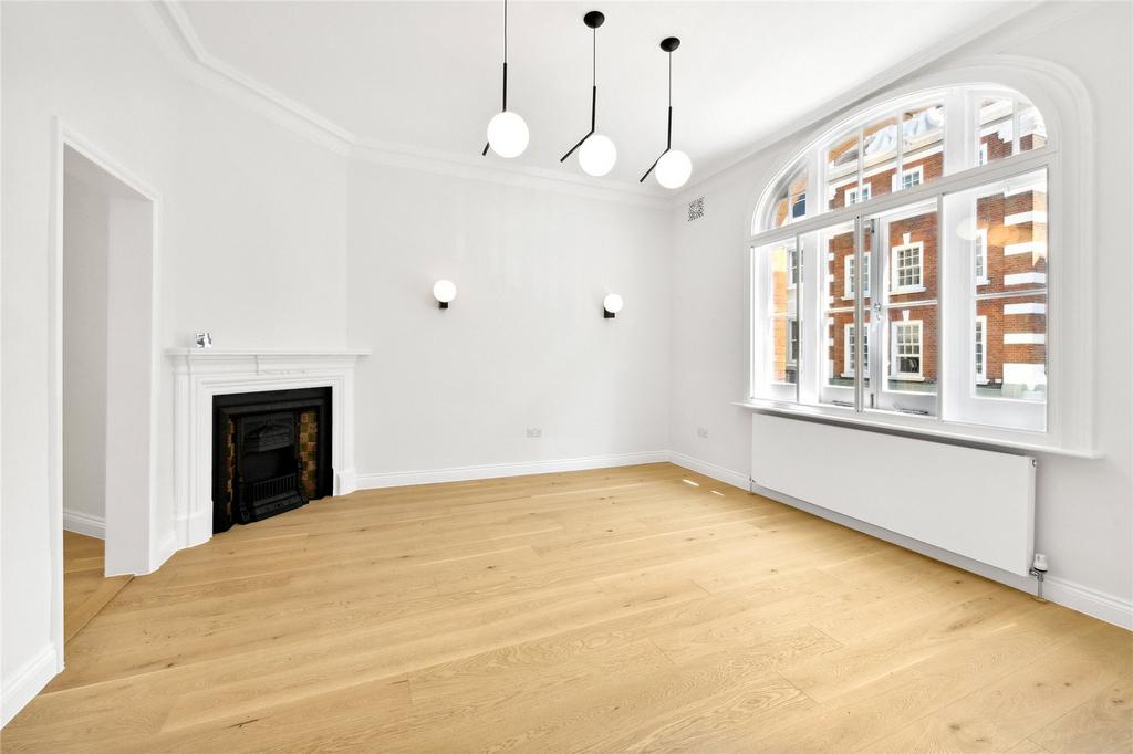 116 Long Acre
