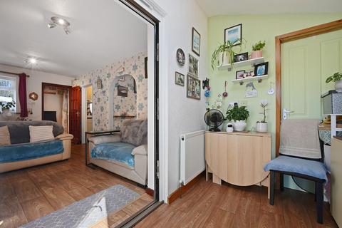 2d Victoria Road, Sutton, SM1 4RT