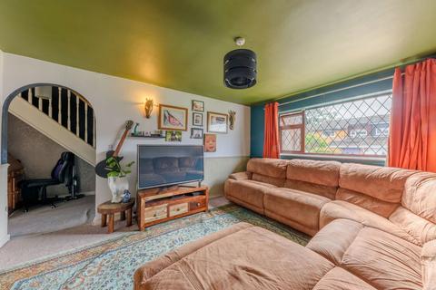 80 Eldorado Close, Studley, B80 7LB